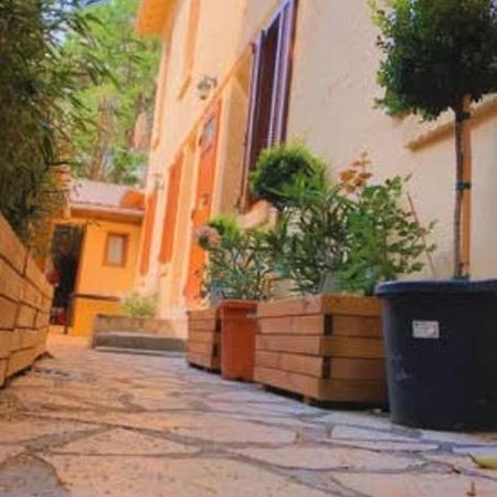 Rent Appart - La Garenne Colombes Екстериор снимка