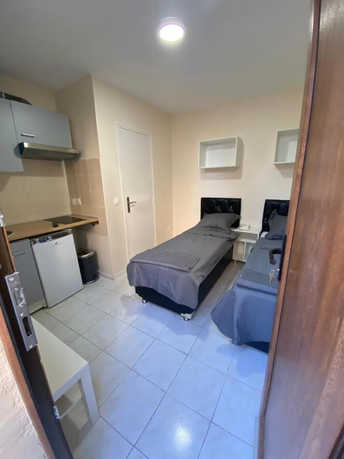 Rent Appart - La Garenne Colombes Екстериор снимка